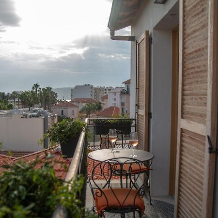 Unique Boutique Hotel Antibes Juan-Les-Pins Exterior photo