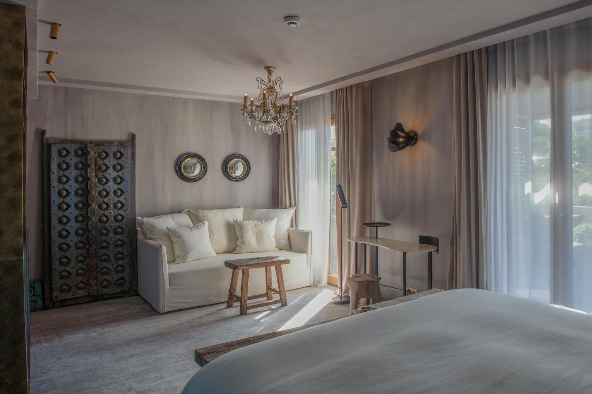 Unique Boutique Hotel Antibes Juan-Les-Pins Exterior photo