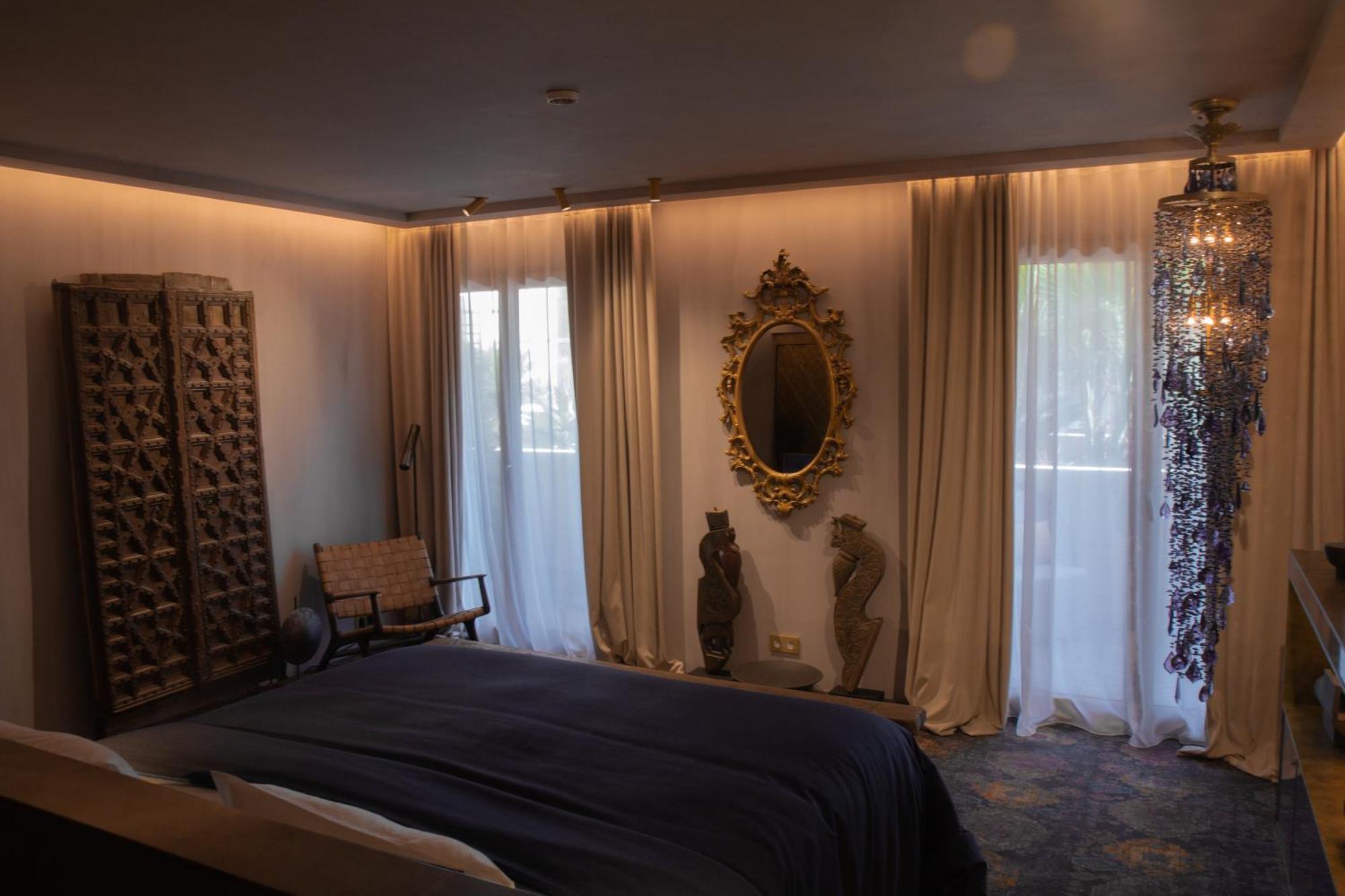 Unique Boutique Hotel Antibes Juan-Les-Pins Exterior photo
